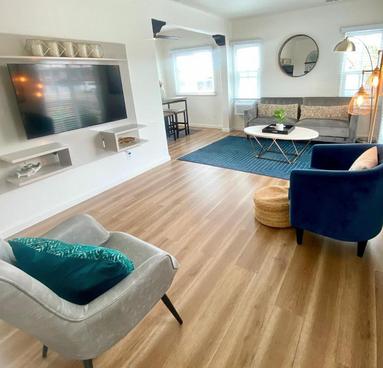Crown Point Home W/ Cowboy Pool 2 Blocks To Bay San Diego Eksteriør bilde